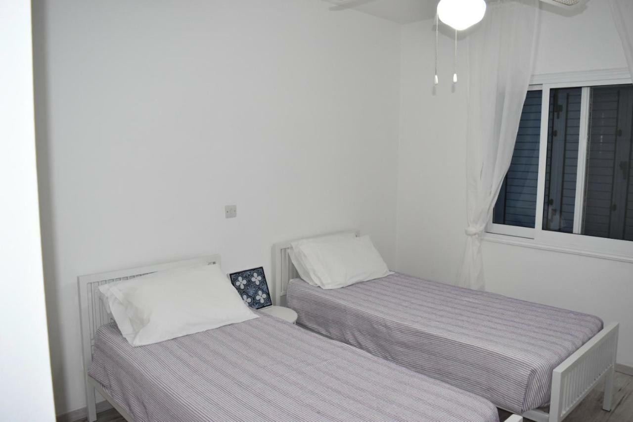 Paradise Gardens Mediterranean Home Пафос Екстер'єр фото