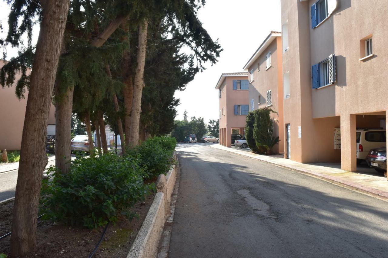 Paradise Gardens Mediterranean Home Пафос Екстер'єр фото